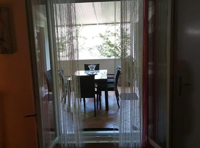 Διαμέρισμα Lucica