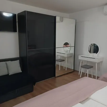 Апартаменти Lucica